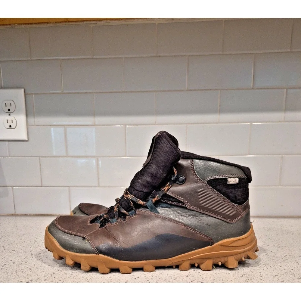 Size 9 Men's Merrell Overlook 6 Ice+ Waterproof Snow Boots Black/Brown